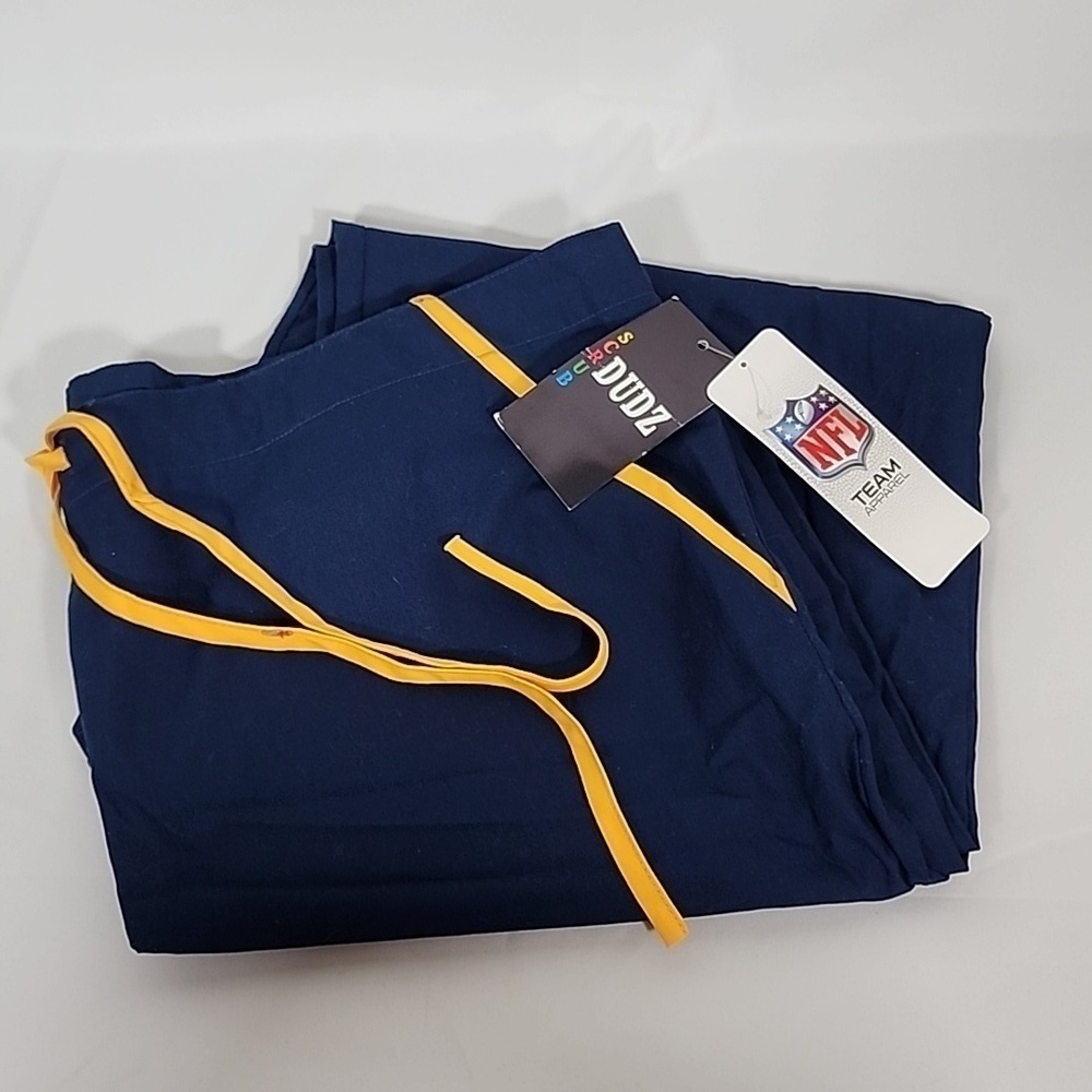 Nurse pants size M NFL Loa Angeles charges new with tag
